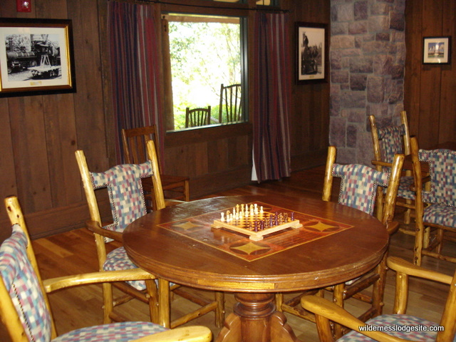 Carolwood Pacific Room